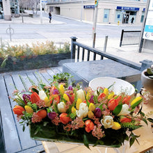 Load image into Gallery viewer, Tulip Garden  *vase arrangement*