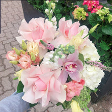 Load image into Gallery viewer, Sweet Darling (size option) *bouquet* soft pinks+whites